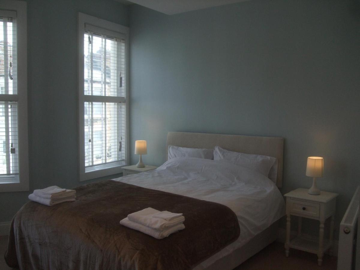 Fulham Bnb London Bagian luar foto