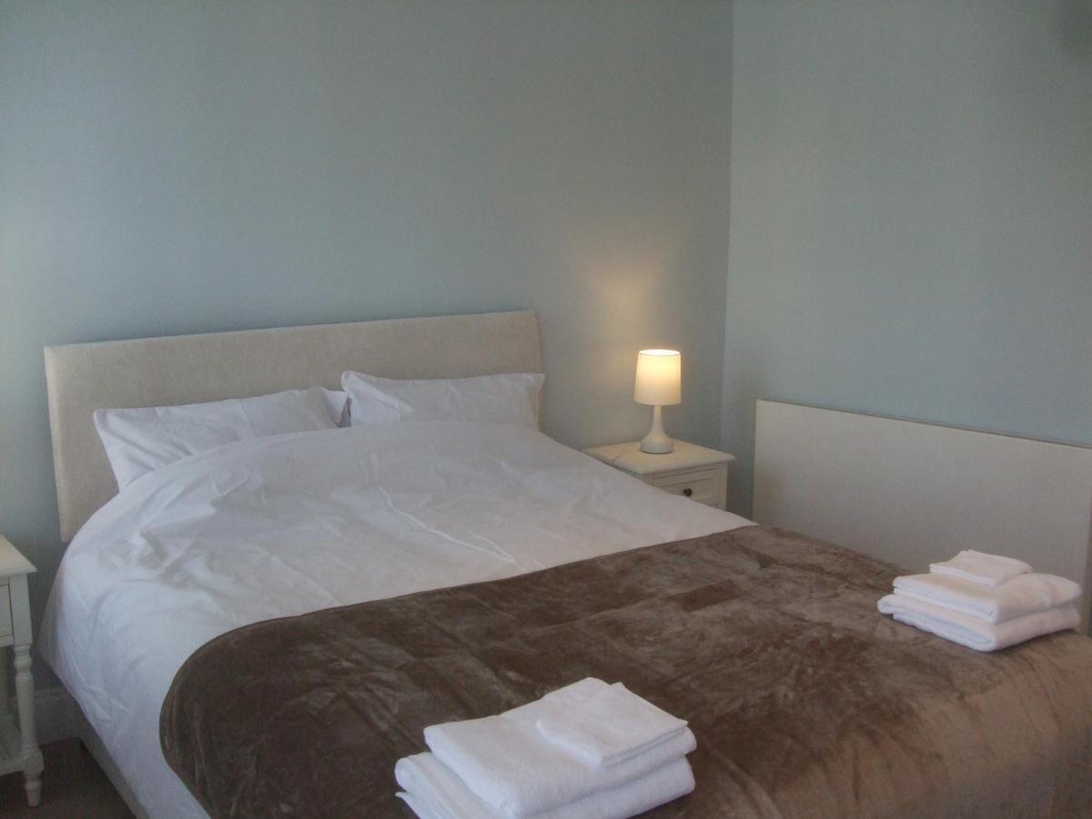 Fulham Bnb London Bagian luar foto