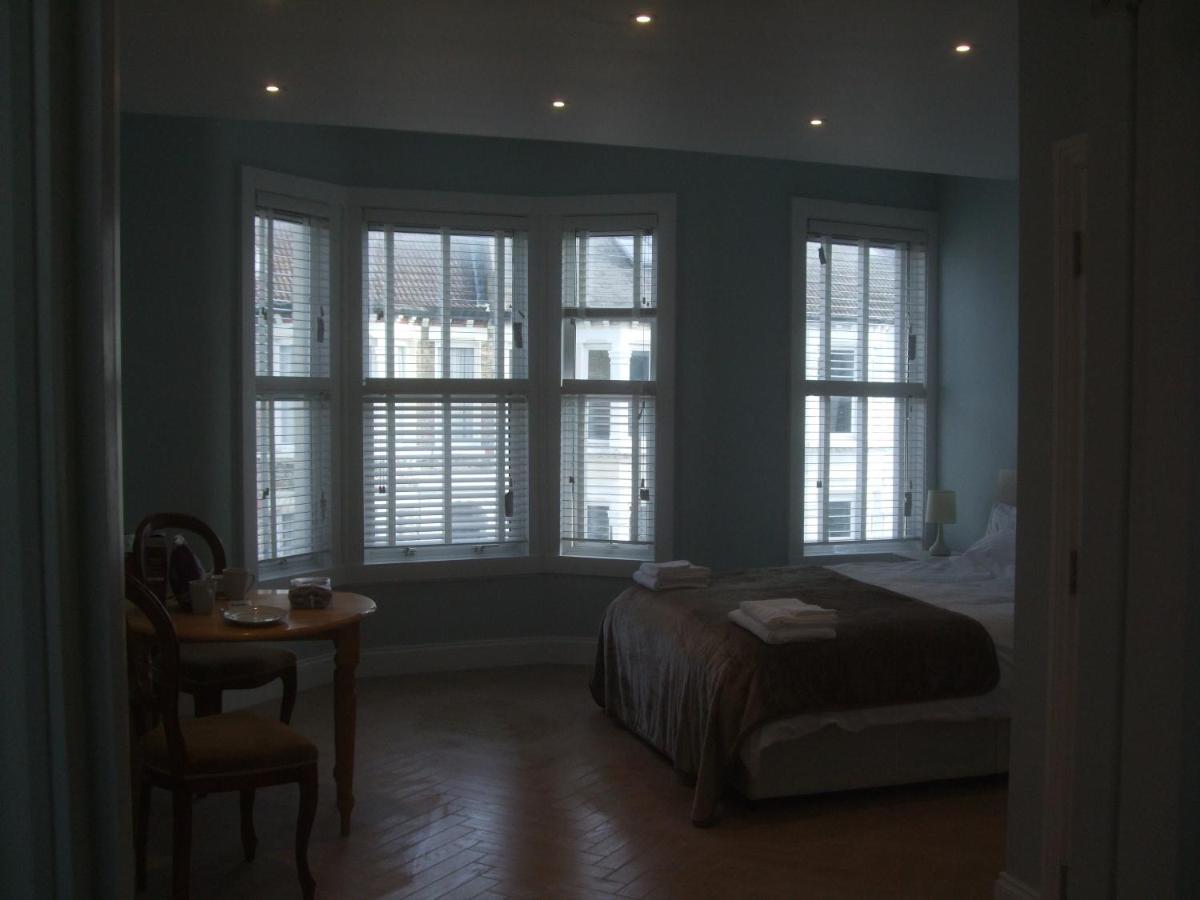 Fulham Bnb London Bagian luar foto