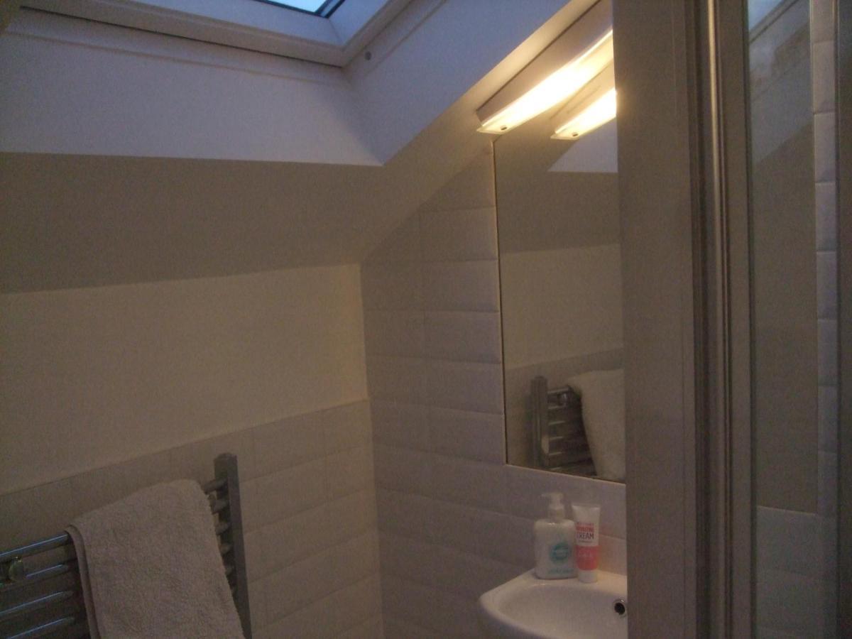 Fulham Bnb London Bagian luar foto
