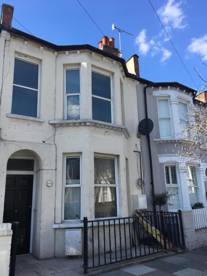 Fulham Bnb London Bagian luar foto